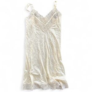 Vintage Elegant Cream Lace Slip Dress Lingerie Nightgown